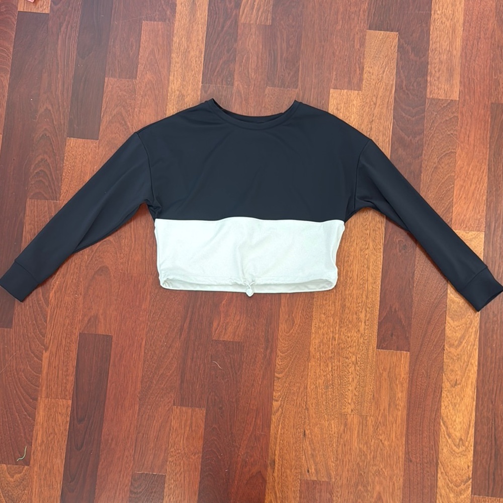 Two-Tone Black and White Women's crop Top
